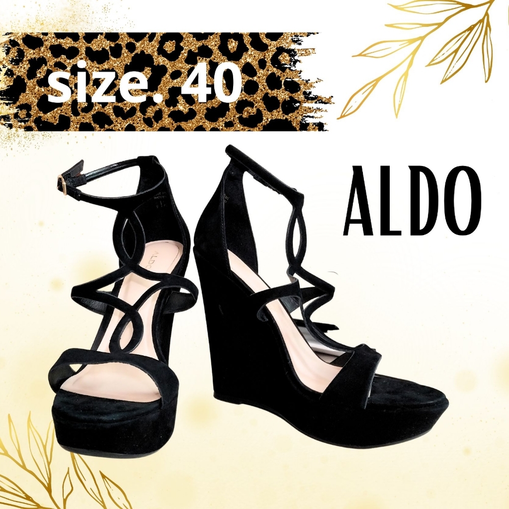 Womans sandas platforms #40  high heel strapped, ankle strap, black suede.